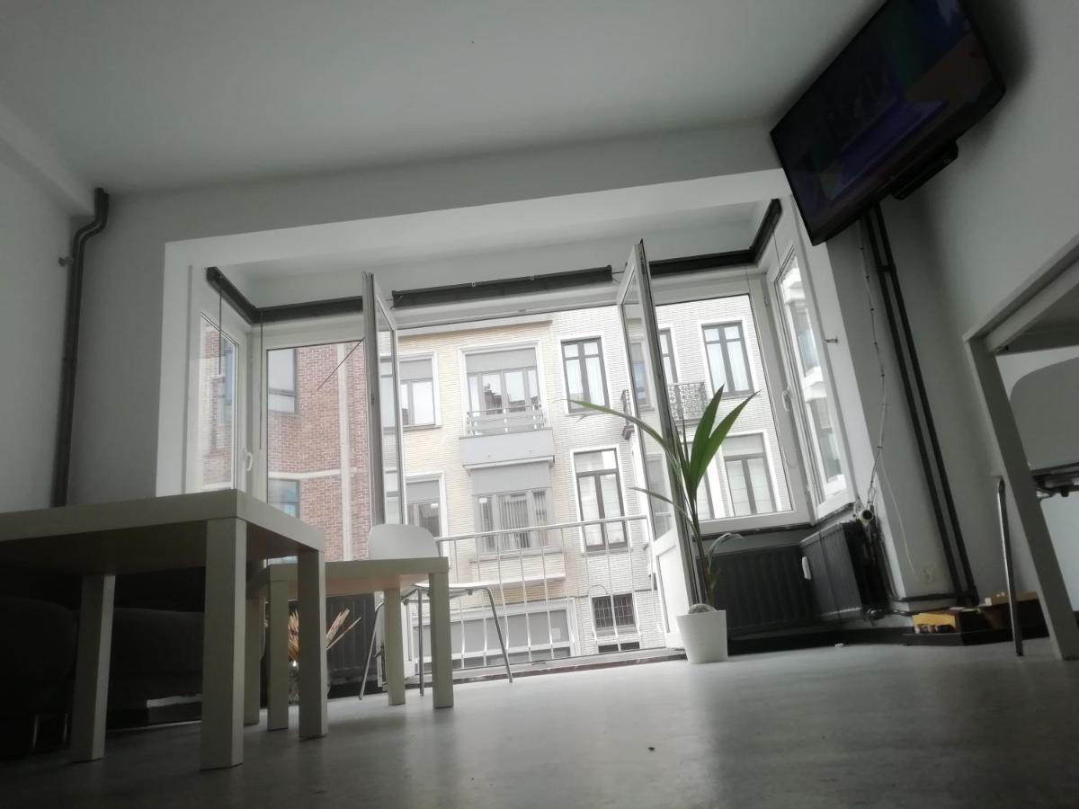 backpackers station Lägenhet Oostende Exteriör bild